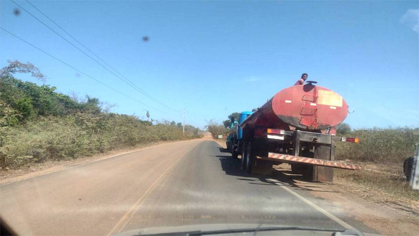 Castro Neto confirma recapeamento total da PI-115, entre Campo Maior e Castelo, para 2023